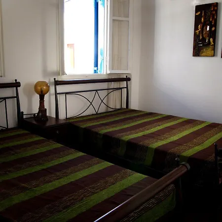 Eleni Casa de hóspedes 3*