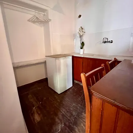 埃莱尼公寓酒店 Mykonos Town