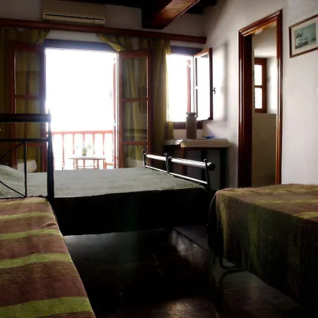 埃莱尼公寓酒店 3* Mykonos Town