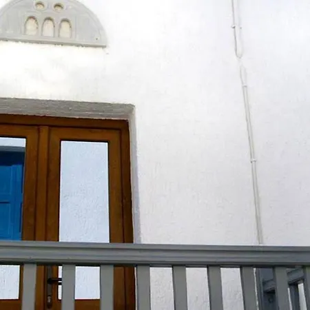 招待所 埃莱尼公寓酒店 3*