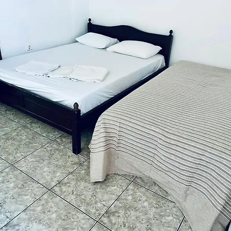埃莱尼公寓酒店 Mykonos Town