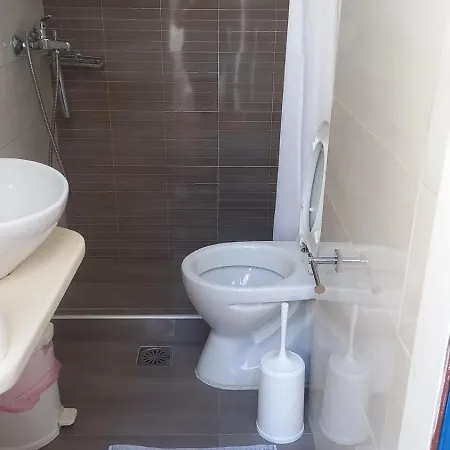 Eleni Guest house 2*