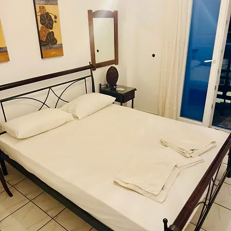 埃莱尼公寓酒店 2* Mykonos Town