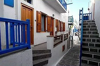埃莱尼公寓酒店 2*